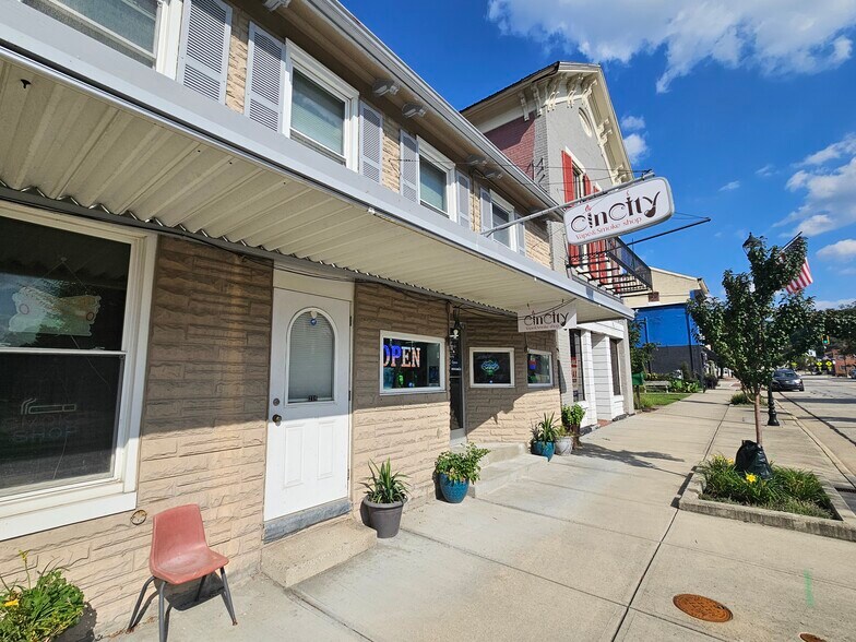 216 E Main St, Batavia, OH à vendre - Photo de l’immeuble – Image 2 sur 21