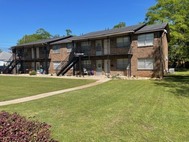 174 Vann Cir, Trussville, AL à vendre - Photo de l’immeuble – Image 2 sur 10