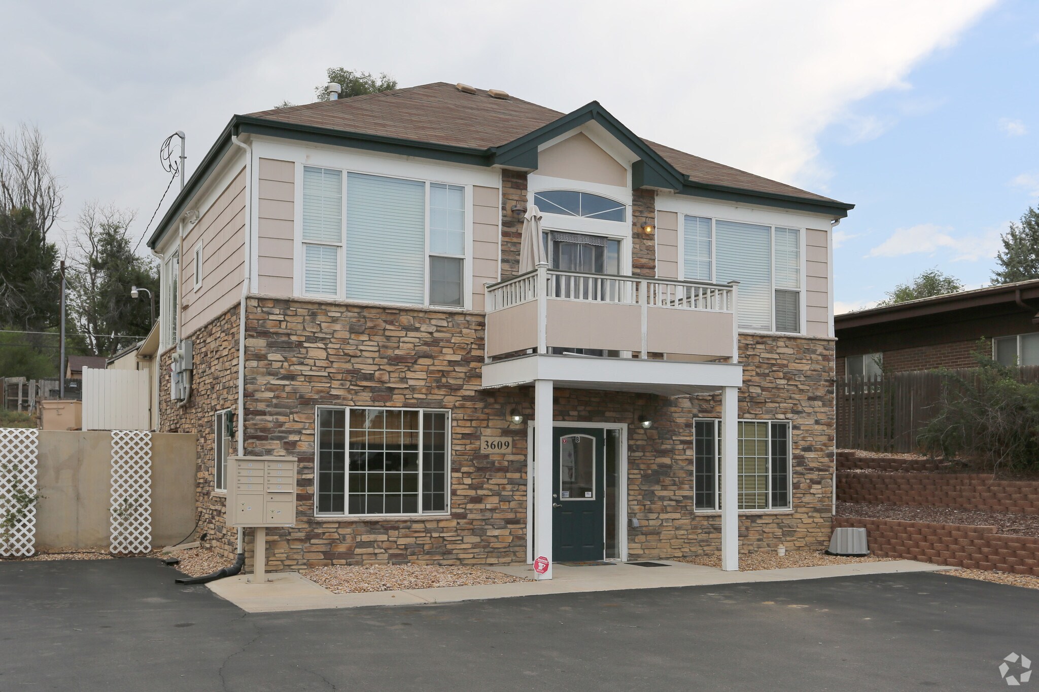3609 Idaho St, Evans, CO à louer Photo principale– Image 1 sur 3