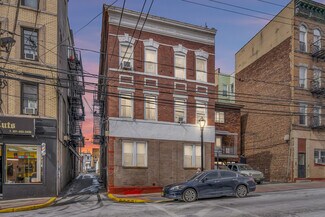 Plus de détails pour 1213 Bergenline Ave, Union City, NJ - Logement à vendre