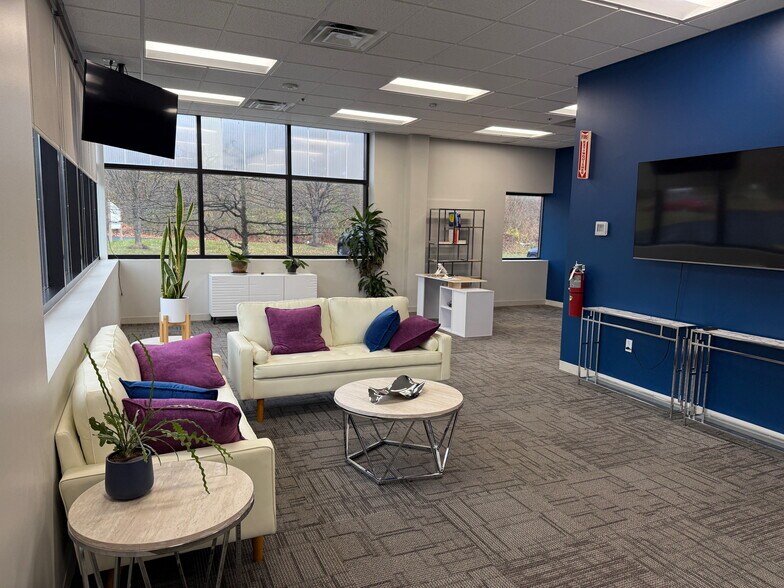 307 23rd Street Ext, Sharpsburg, PA à louer - Photo intérieure – Image 2 sur 41