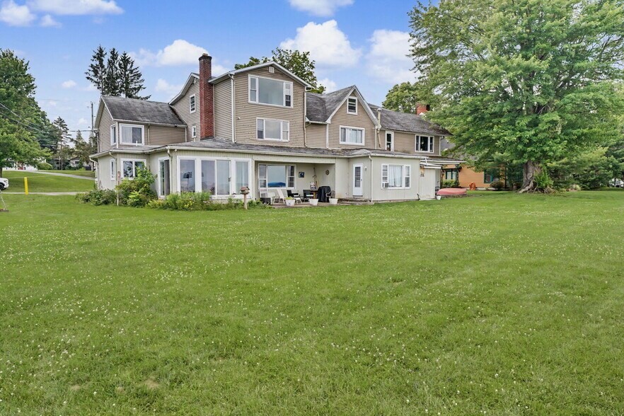 4344 W Summit St, Lakewood, NY à vendre - Photo de l’immeuble – Image 2 sur 13
