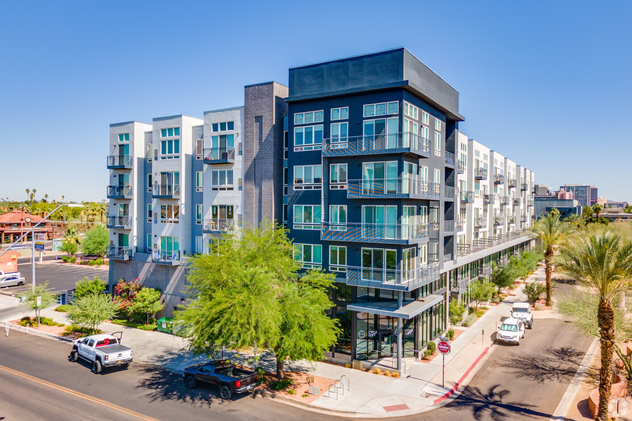 1505 N Central Ave, Phoenix, AZ à louer Photo principale– Image 1 sur 102