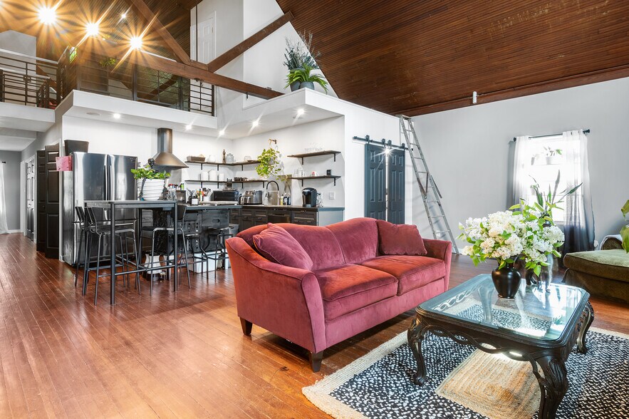 12 State Rt 23 N, Hamburg, NJ à vendre - Photo de l’immeuble – Image 2 sur 19