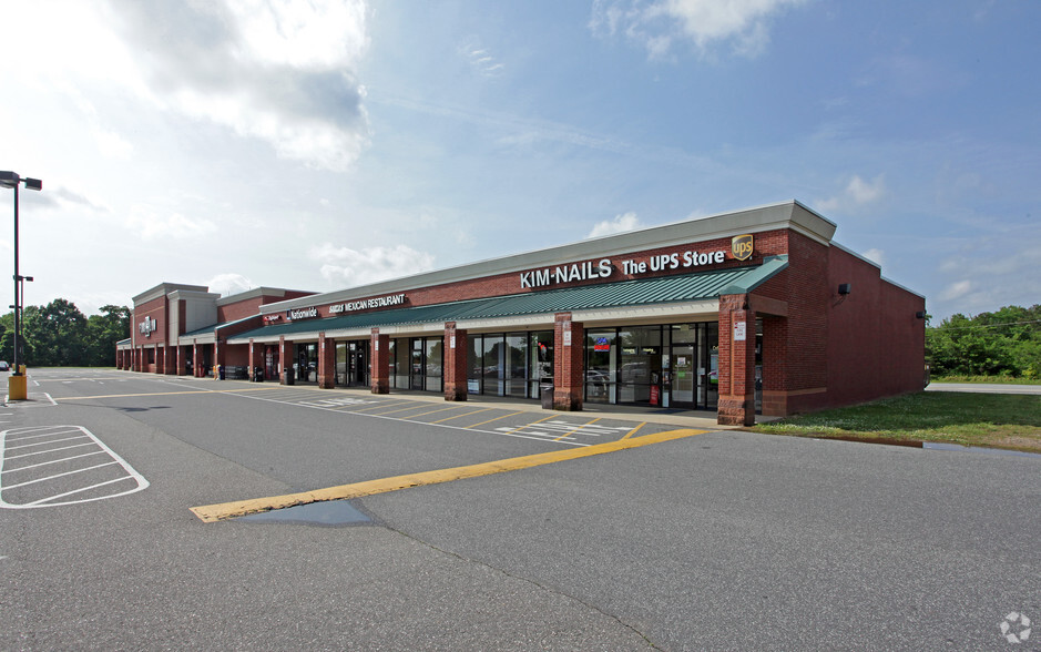 102-228 Stanford Rd, Lincolnton, NC à louer - Photo de l’immeuble – Image 1 sur 6