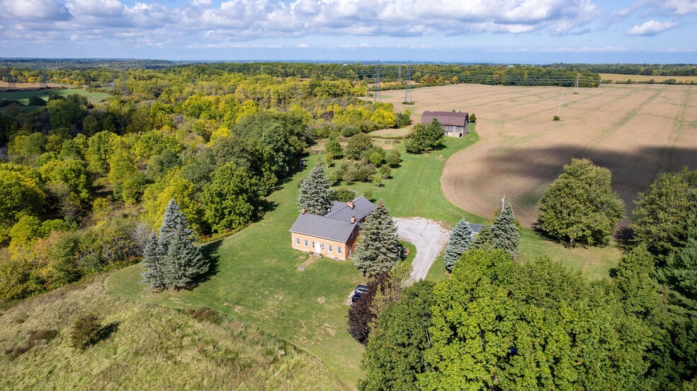 2432 Seburn Rd, Thorold, ON à vendre - Aérien – Image 2 sur 22