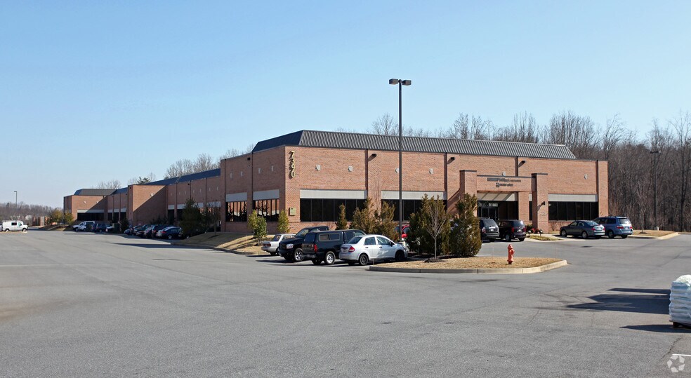 7390 Coca Cola Dr, Hanover, MD à louer - Photo de l’immeuble – Image 2 sur 24