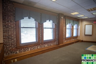 200 Putnam St, Marietta, OH à louer Photo intérieure– Image 1 sur 8