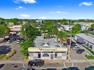 Plus de détails pour 609 NE 127th St, North Miami, FL - Local commercial à vendre