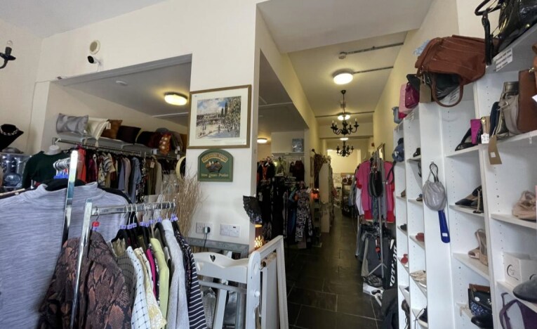 55-59 Main St, Alford à louer Photo intérieure– Image 1 sur 2