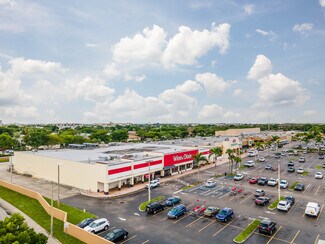 Plus de détails pour 850-980 Ives Dairy Rd, Miami, FL - Local commercial à louer