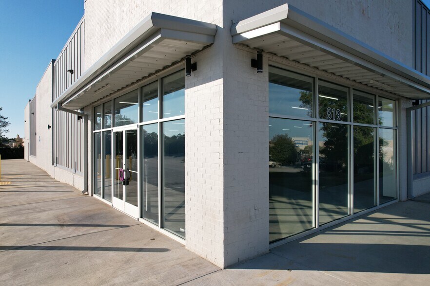 819 N Westover Blvd, Albany, GA à louer - Photo de l’immeuble – Image 3 sur 8