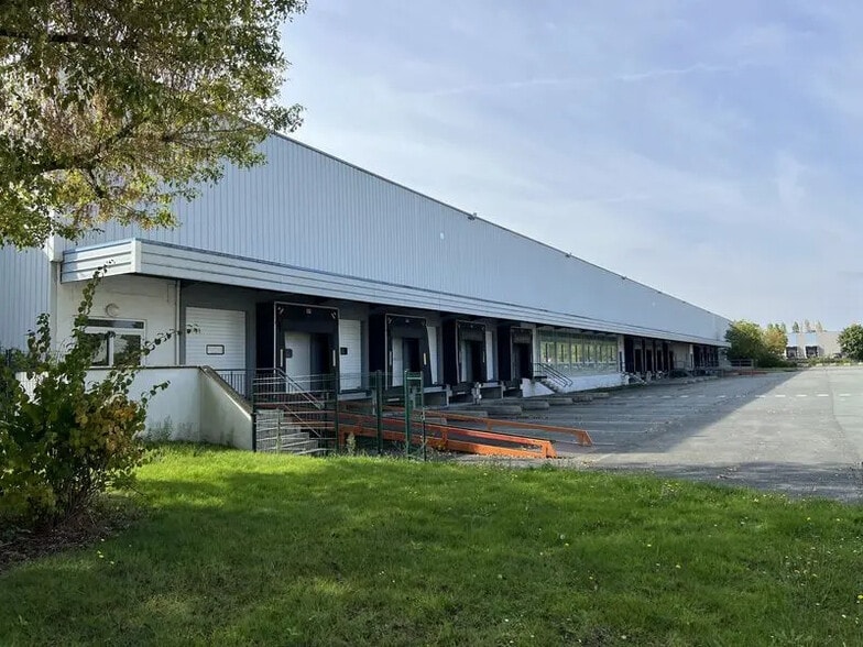 25 Avenue Du Bois De La Pie, Tremblay-en-France à louer - Photo de l’immeuble – Image 1 sur 17