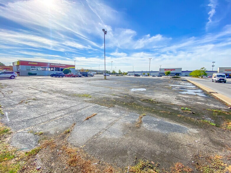 159th St, Tinley Park, IL à louer - Photo de l’immeuble – Image 3 sur 6