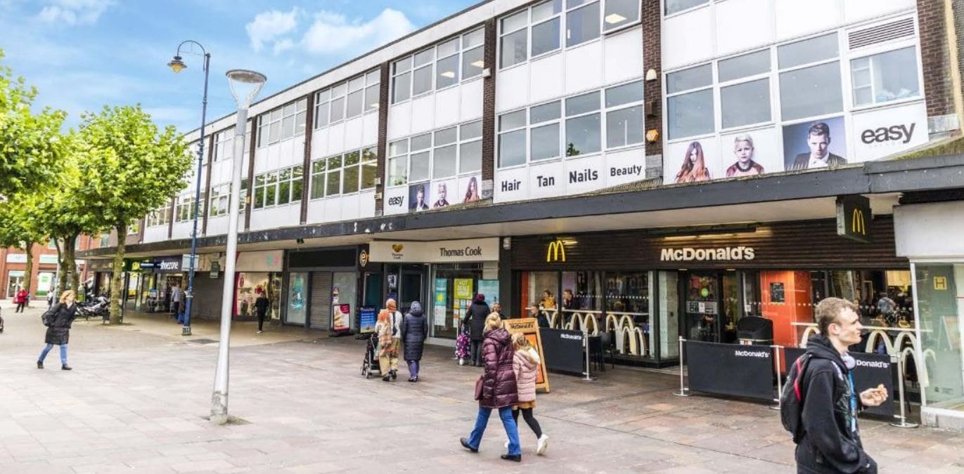 49 Warrington St, Ashton Under Lyne à louer Photo de l’immeuble– Image 1 sur 5