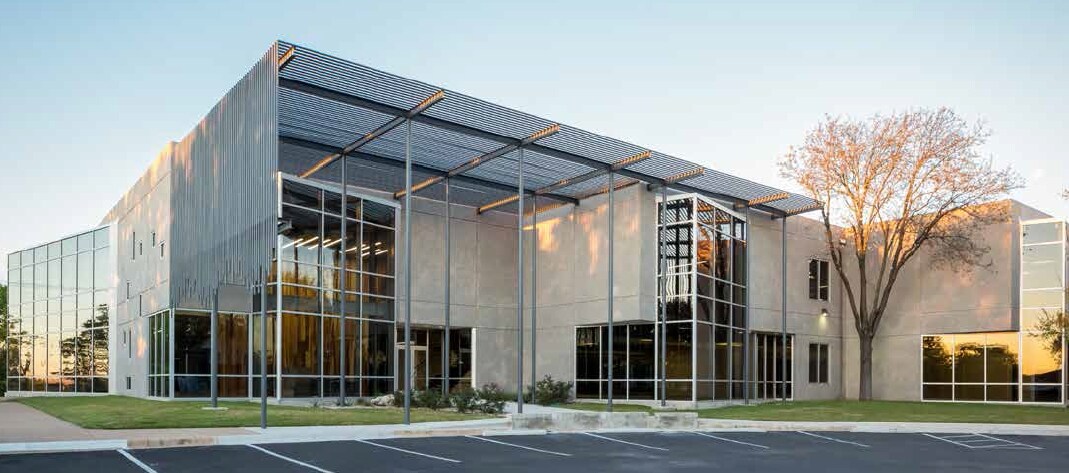 3100 Alvin Devane Blvd, Austin, TX à louer Photo de l’immeuble– Image 1 sur 8