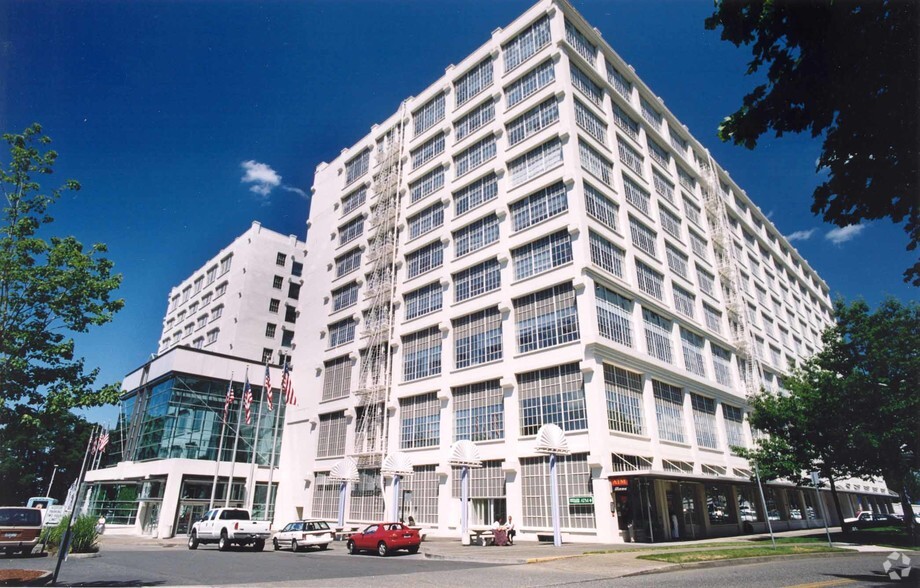 2701 NW Vaughn St, Portland, OR à louer - Photo de l’immeuble – Image 2 sur 43