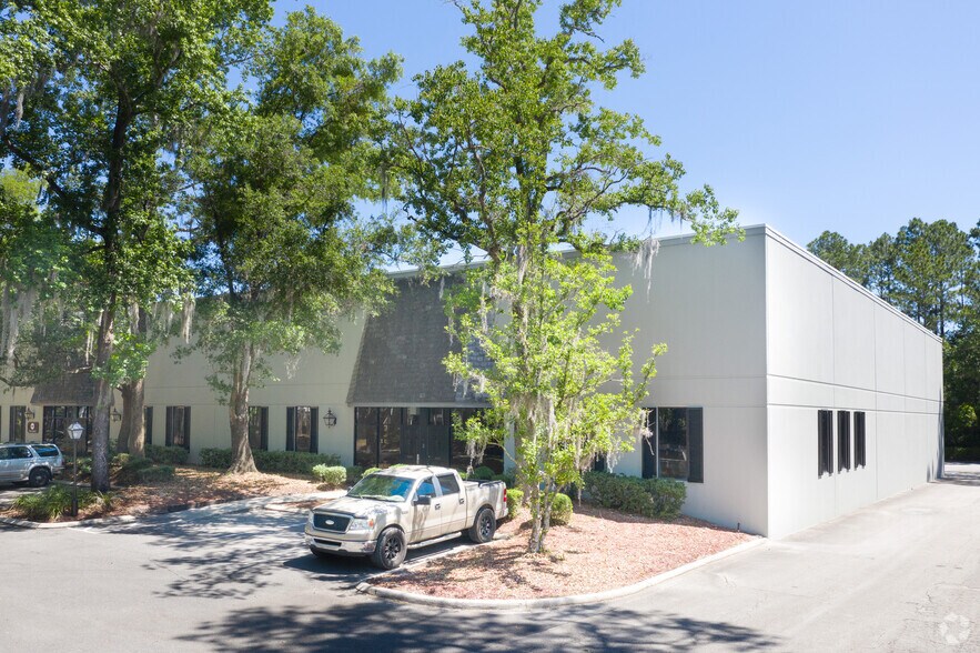 7750-1 Bayberry Rd, Jacksonville, FL à louer - Photo principale – Image 2 sur 21