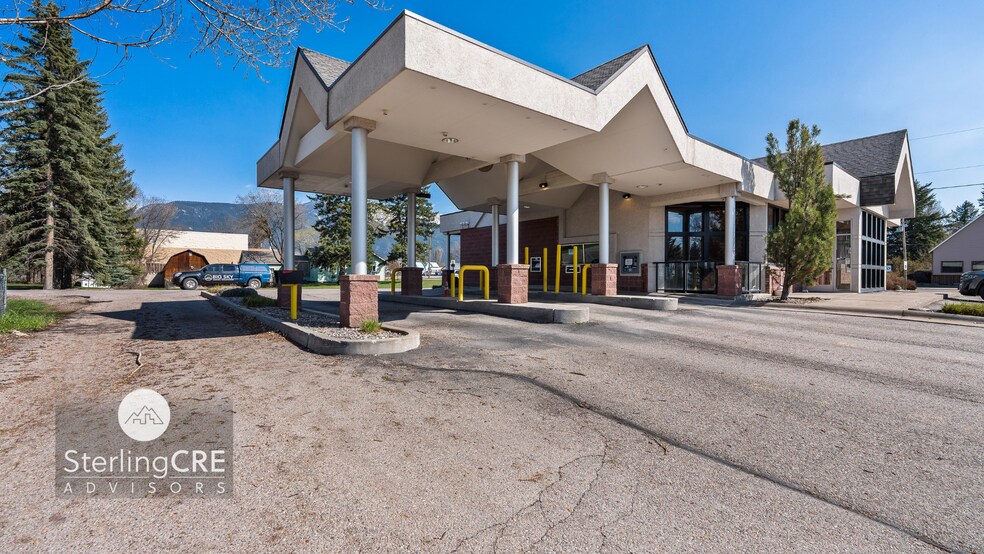1015 9th St W, Columbia Falls, MT à vendre - Photo de l’immeuble – Image 3 sur 21