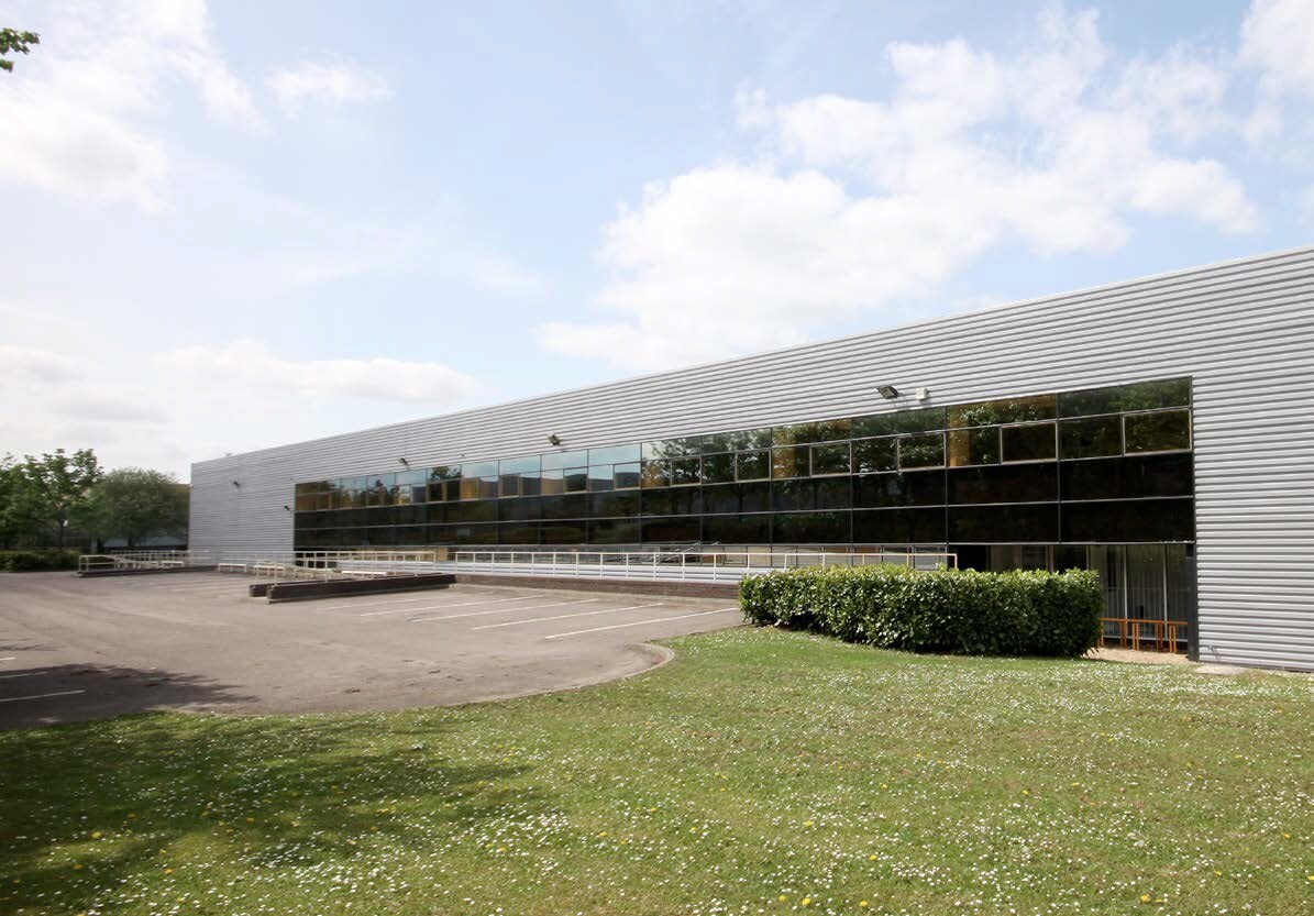 19-21 Tanners Dr, Milton Keynes à louer Photo de l’immeuble– Image 1 sur 5