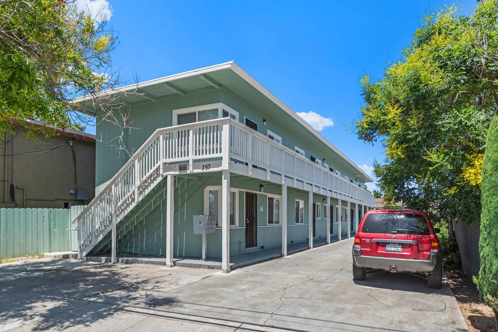 357 Willow St, San Jose, CA à vendre Photo de l’immeuble– Image 1 sur 19