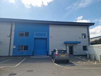 Plus de détails pour Limberline Rd, Portsmouth - Industriel/Logistique à louer