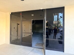 1253 Vine St, Los Angeles, CA à louer Photo intérieure– Image 2 sur 4