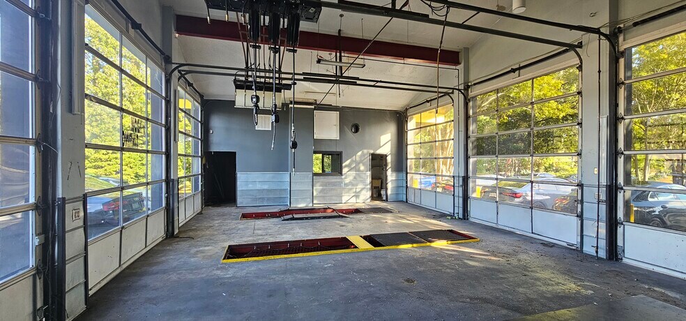 2841 Virginia Beach Blvd, Virginia Beach, VA à vendre - Photo de l’immeuble – Image 2 sur 5