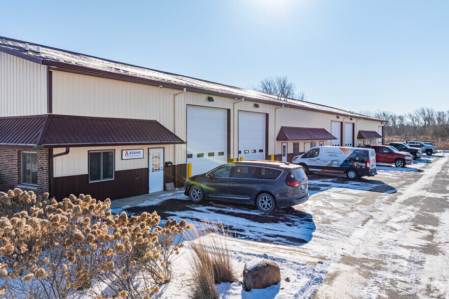 1299 Leah Rd, Morris, IL à louer - Photo de l’immeuble – Image 3 sur 17