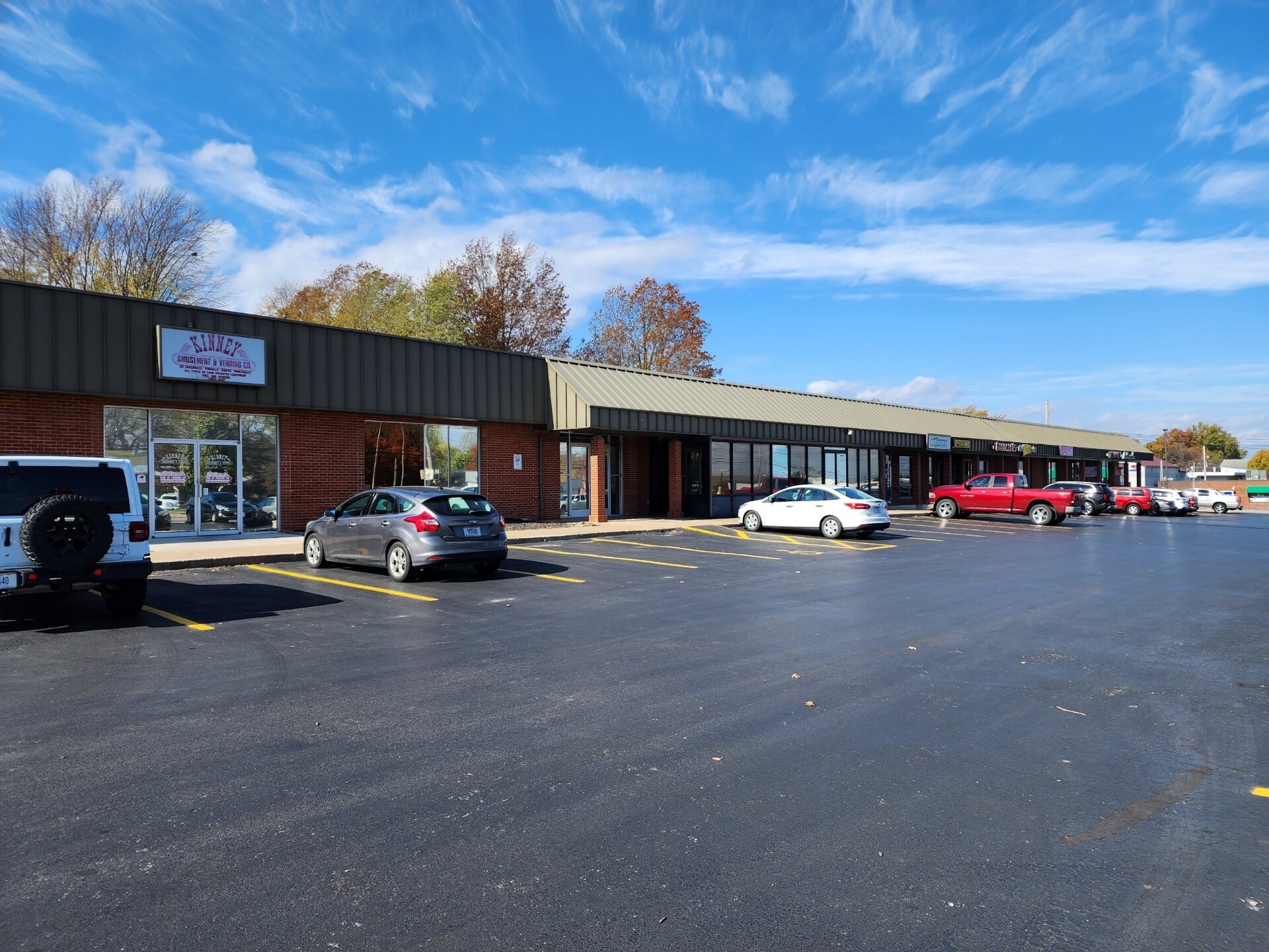 521 S Glenstone Ave, Springfield, MO à louer Photo de l’immeuble– Image 1 sur 20