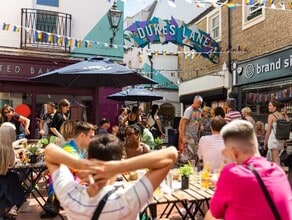 6 Dukes Ln, Brighton à louer Autre– Image 2 sur 2