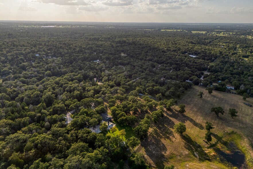 1474 County Road B, Lexington, TX à vendre - Photo de l’immeuble – Image 3 sur 74
