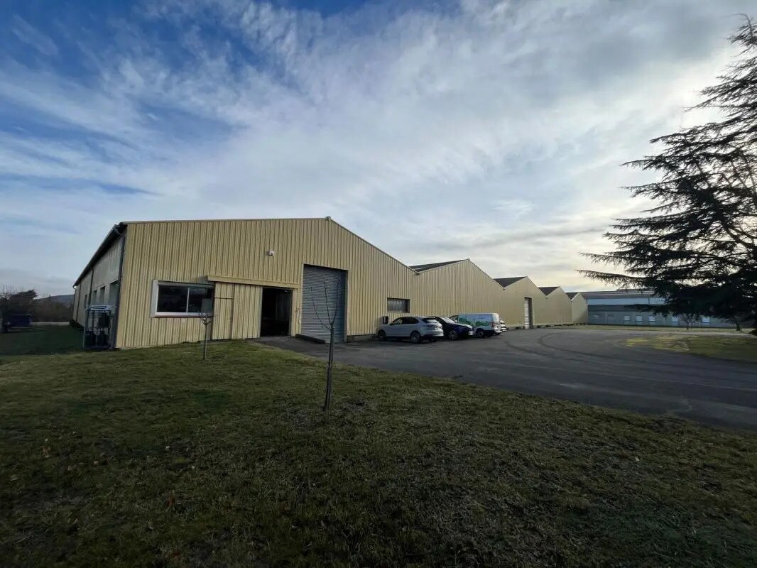 Industriel/Logistique dans LAROQUE-D'OLMES à vendre Photo de l’immeuble– Image 1 sur 9