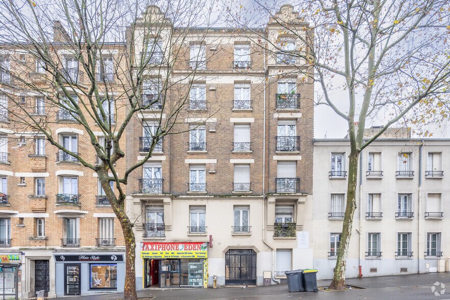 Local commercial dans Le Kremlin-Bicêtre à louer - Photo principale – Image 1 sur 2