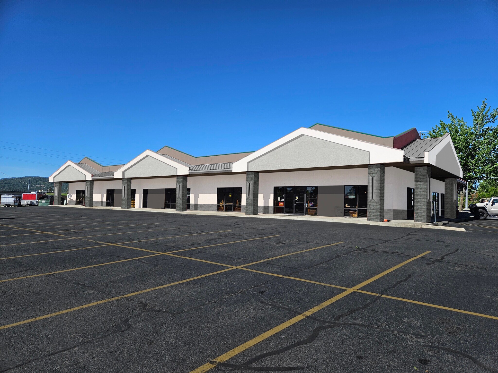 3920 W 5th Ave, Post Falls, ID à louer Photo de l’immeuble– Image 1 sur 9