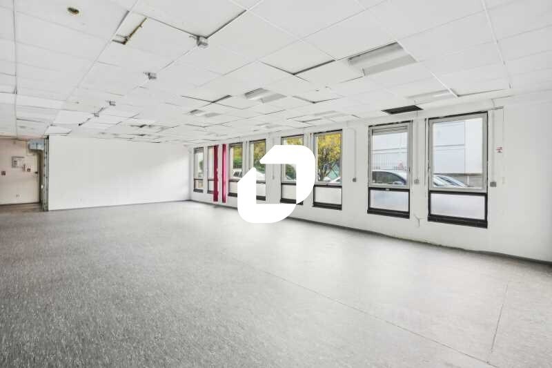 Bureau dans Courbevoie à louer Photo intérieure– Image 1 sur 11