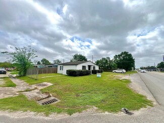 Plus de détails pour 1501 Mercury Dr, Jacinto City, TX - Bureau/Local commercial à louer