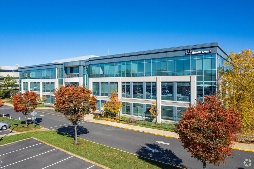 1200 Howard Blvd, Mount Laurel, NJ à louer - Photo de l’immeuble – Image 2 sur 20