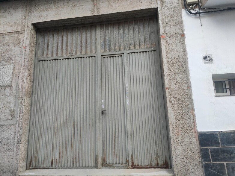 Local commercial dans Aspe à vendre - Photo de l’immeuble – Image 3 sur 4