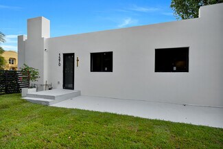 Plus de détails pour 1370 SW 5th St, Miami, FL - Logement à vendre