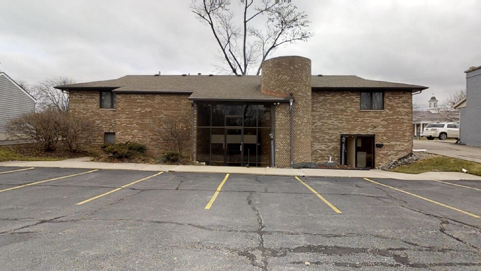 7345 Far Hills Ave, Dayton, OH à louer - Photo de l’immeuble – Image 3 sur 86