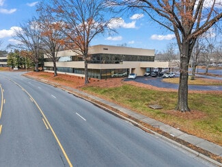 Plus de détails pour 7996 North Point Blvd, Winston-Salem, NC - Bureau à louer