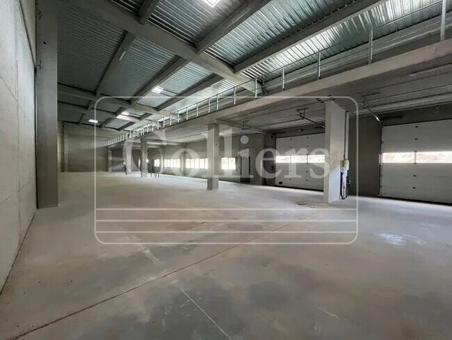 Plus de détails pour Bureau, Local d'activités à louer