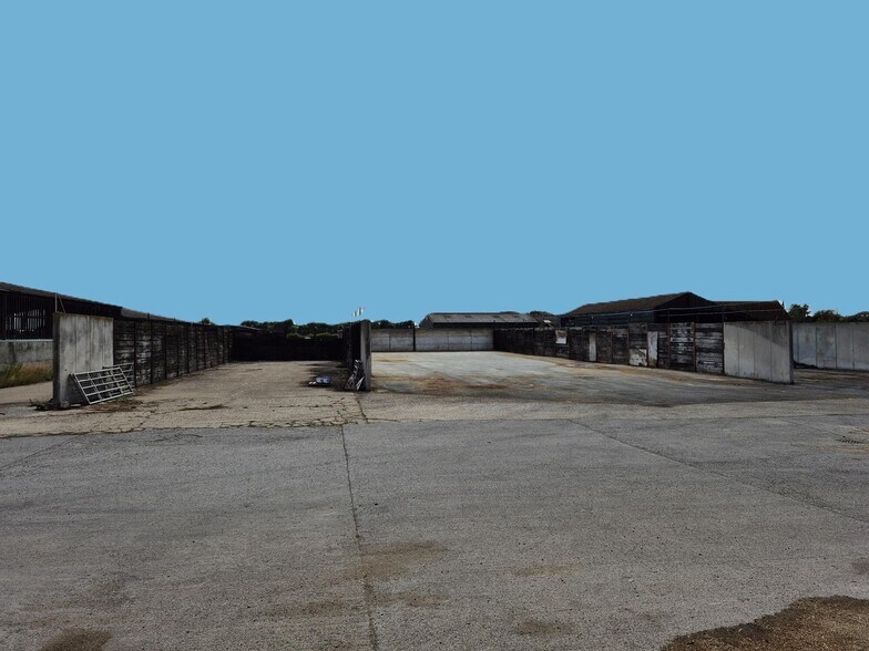 Waterditch Road, Christchurch à louer - Photo de l’immeuble – Image 3 sur 15