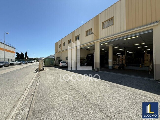 Plus de détails pour Industriel/Logistique à louer