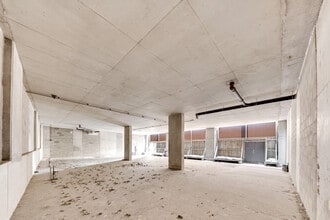 North Woolwich Rd, Londres à louer Photo intérieure– Image 2 sur 3