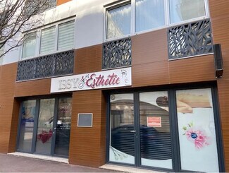 Plus de détails pour Local commercial à vendre