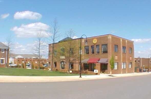 114 Tradewynd Dr, Lynchburg, VA à louer - Photo de l’immeuble – Image 3 sur 3