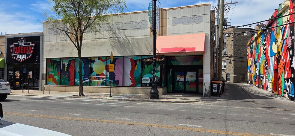 2414 N Lincoln Ave, Chicago, IL à louer - Photo de l’immeuble – Image 3 sur 3