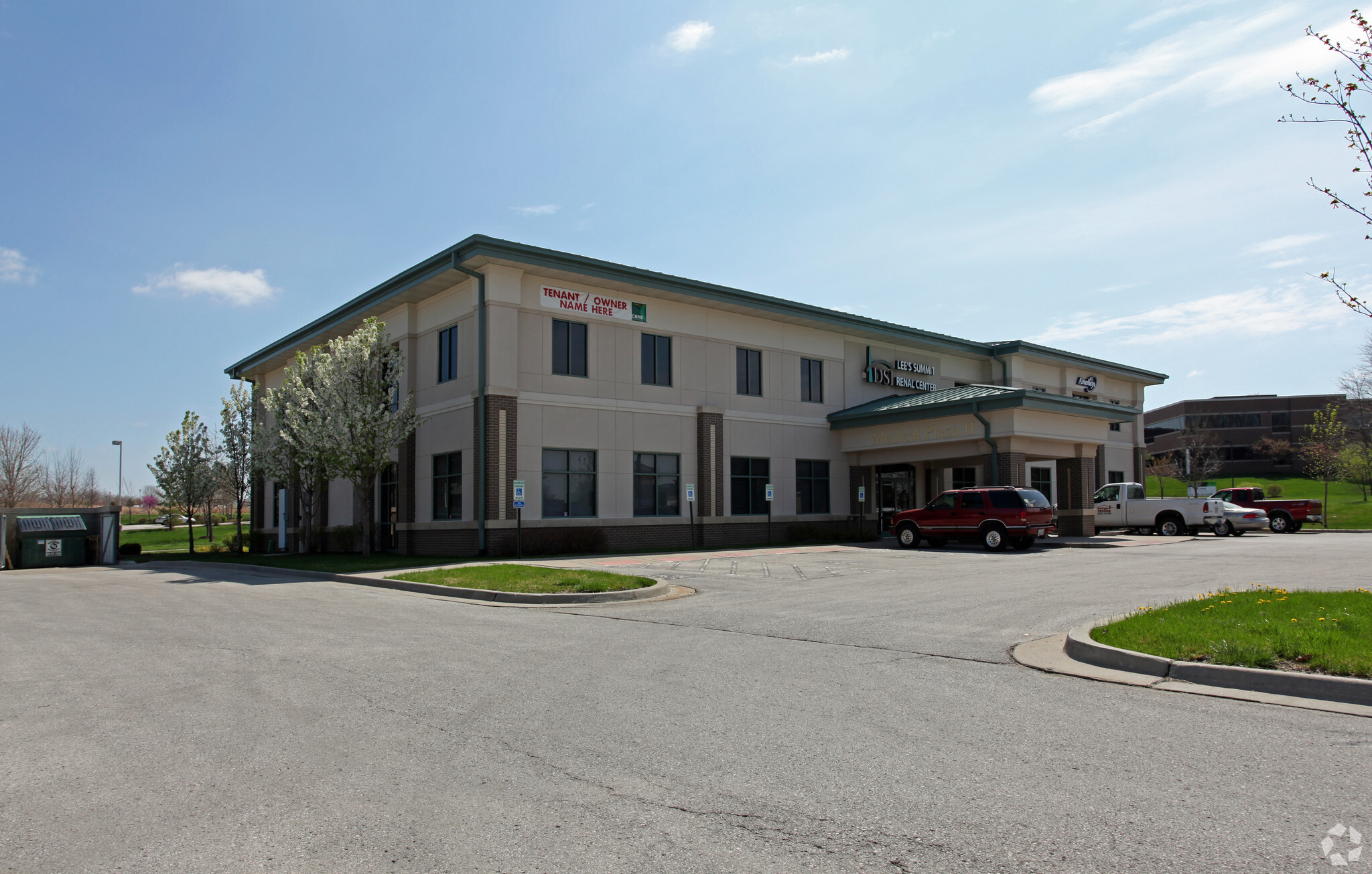 100 NE Missouri Rd, Lees Summit, MO à louer Photo de l’immeuble– Image 1 sur 12